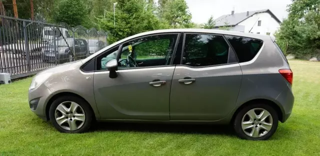 OPEL Meriva 