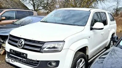 VOLKSWAGEN Amarok 