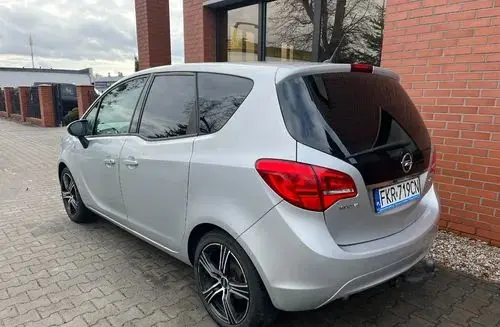 OPEL Meriva 