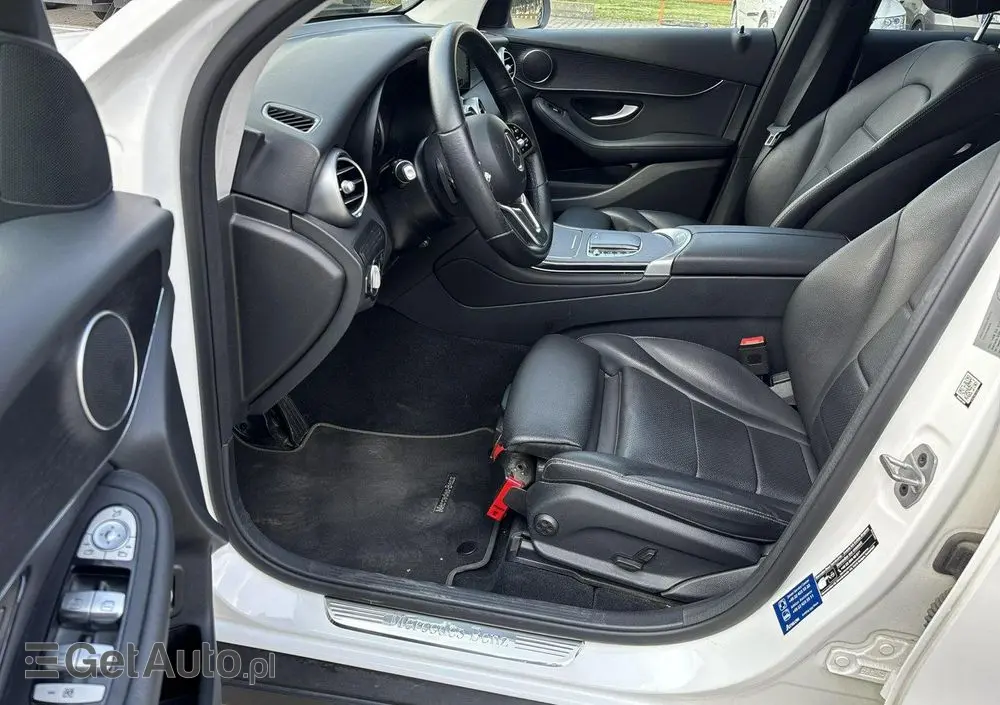 MERCEDES-BENZ GLC 200 d 4-Matic