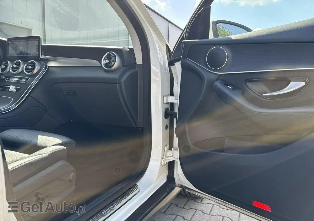 MERCEDES-BENZ GLC 200 d 4-Matic
