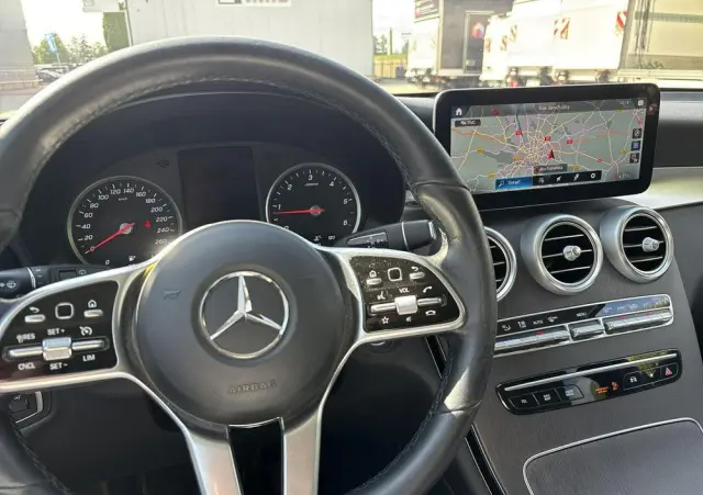MERCEDES-BENZ GLC 200 d 4-Matic