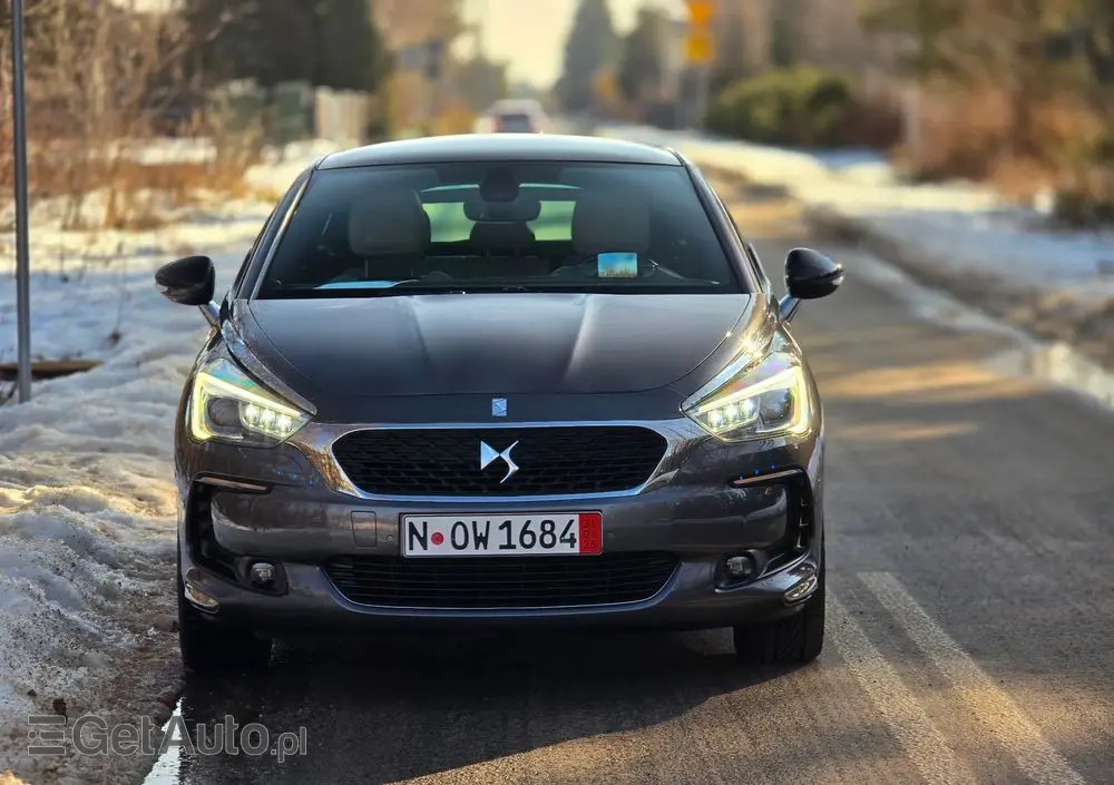 DS AUTOMOBILES DS 5 