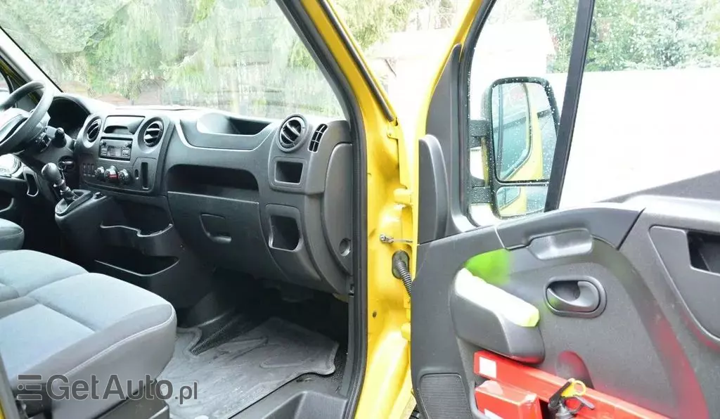 RENAULT Master 