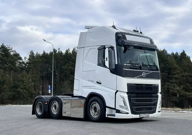 VOLVO FH 500 pusher 6x2 I save nowy model Cały no poduszce 2022/23 