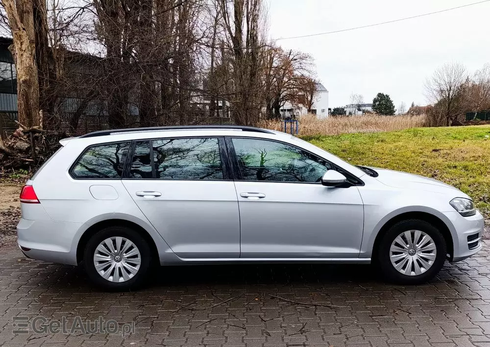 VOLKSWAGEN Golf VII 1.6 TDI BMT Comfortline DSG