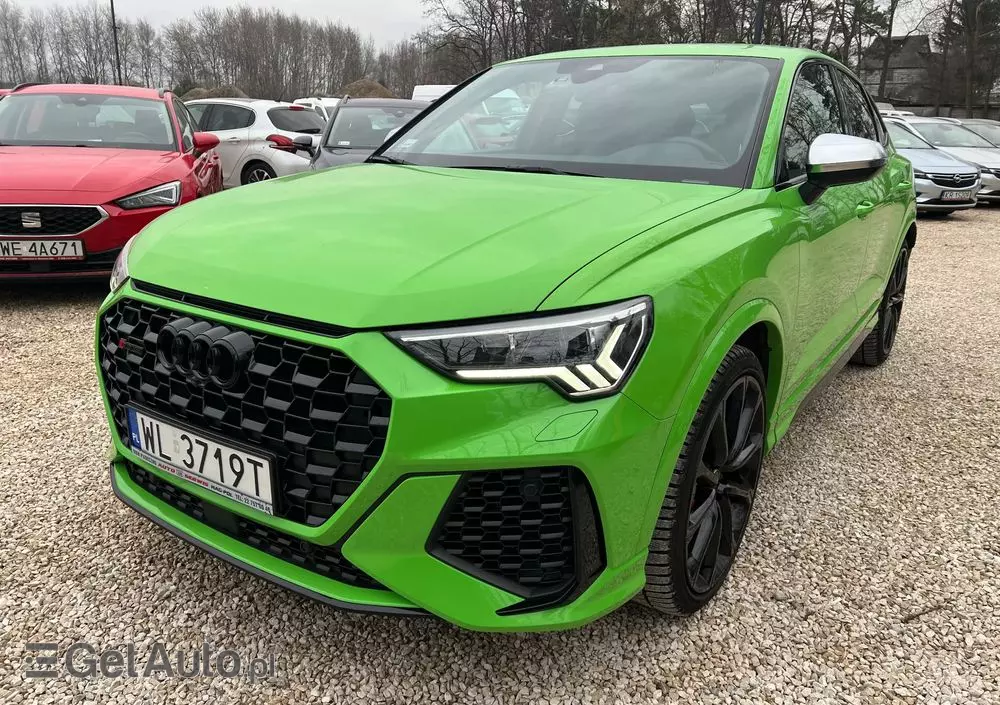 AUDI RS Q3 