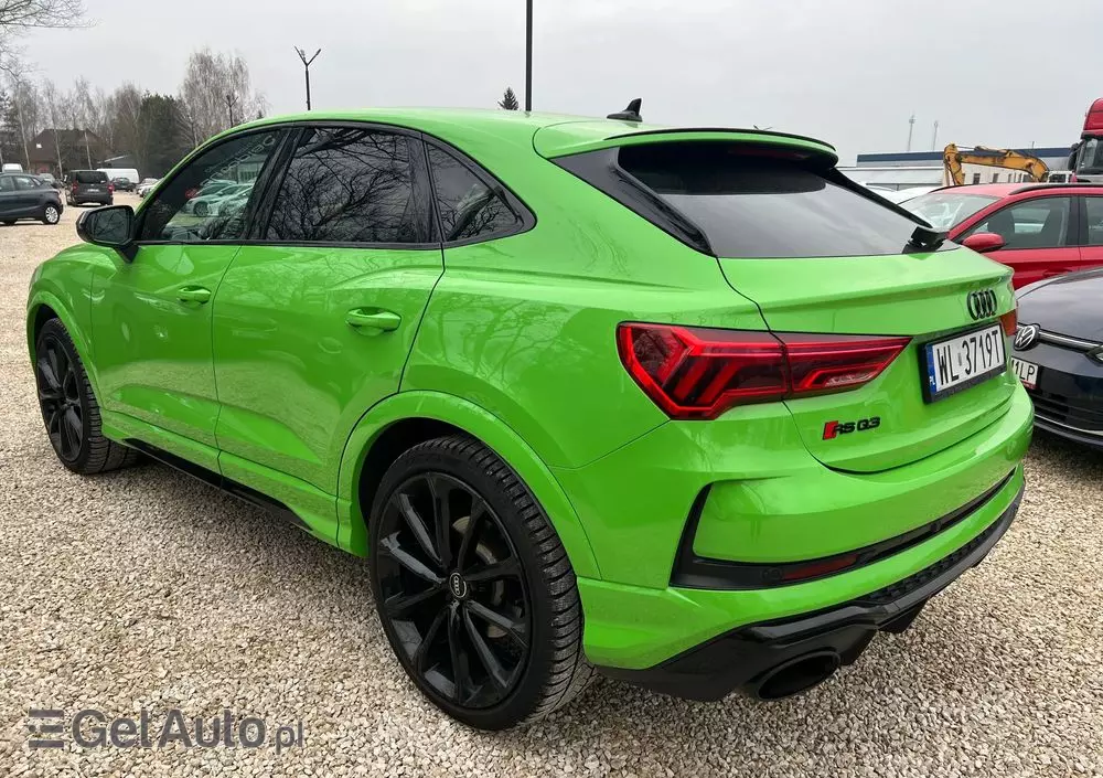 AUDI RS Q3 
