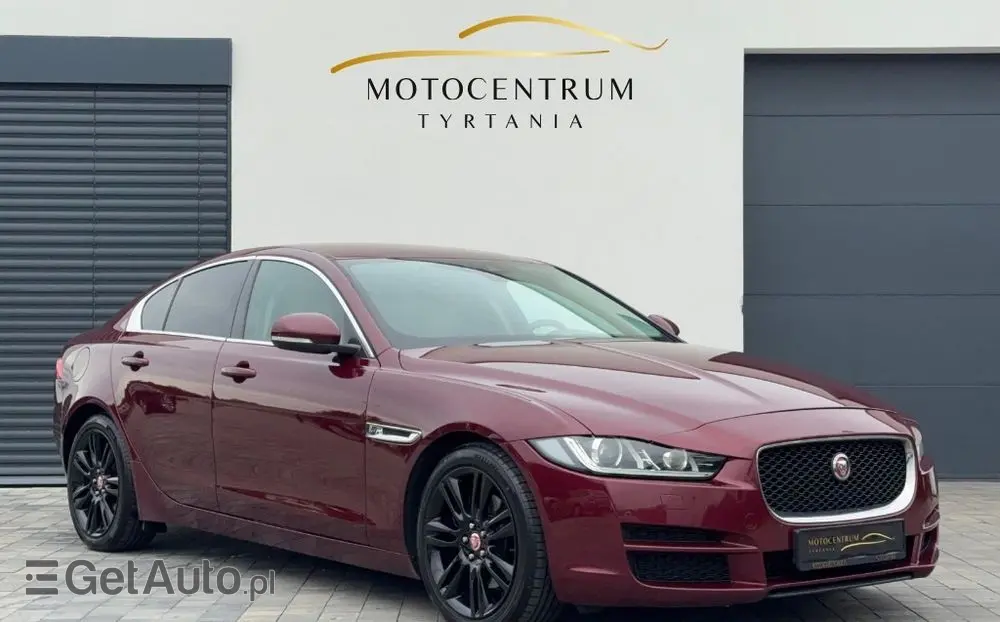 JAGUAR XE 2.0 D Prestige