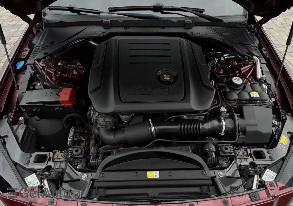 JAGUAR XE 2.0 D Prestige