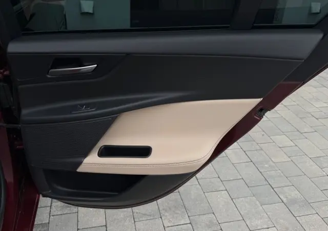 JAGUAR XE 2.0 D Prestige