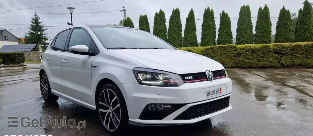 VOLKSWAGEN Polo 1.8 TSI (Blue Motion Technology) DSG GTI