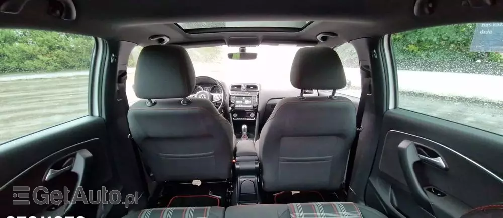 VOLKSWAGEN Polo 1.8 TSI (Blue Motion Technology) DSG GTI