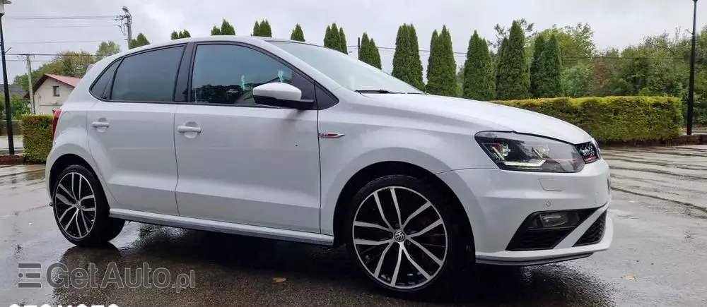 VOLKSWAGEN Polo 1.8 TSI (Blue Motion Technology) DSG GTI