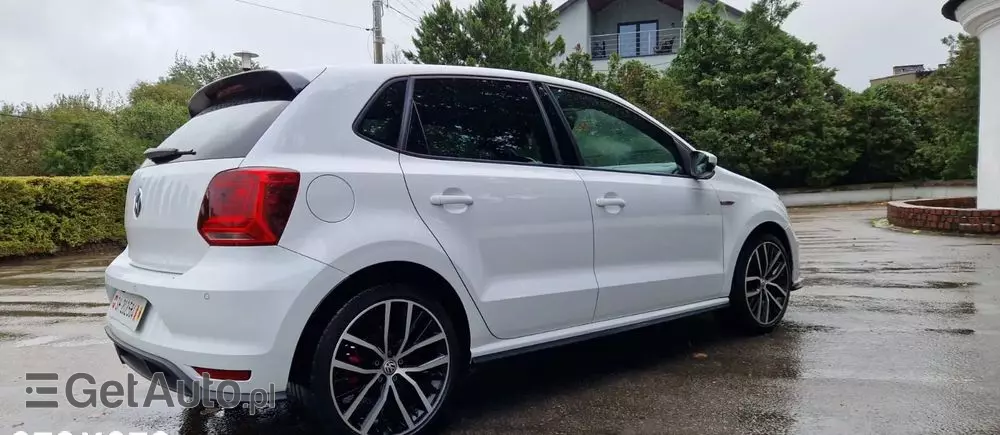 VOLKSWAGEN Polo 1.8 TSI (Blue Motion Technology) DSG GTI