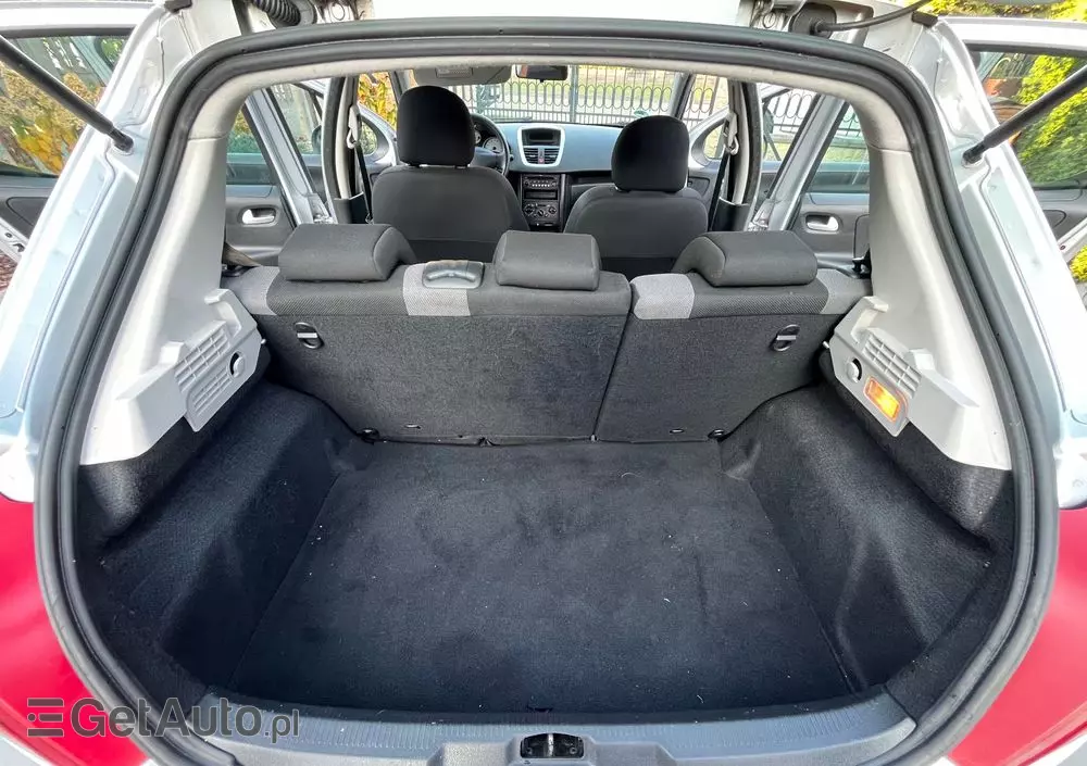 PEUGEOT 207 1.6 Trendy