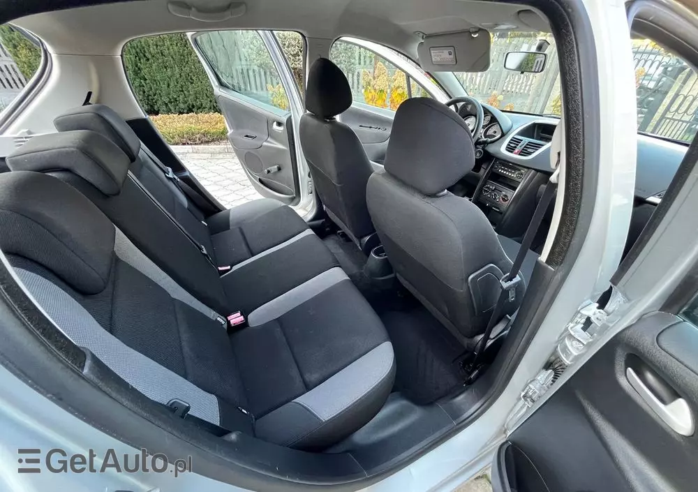 PEUGEOT 207 1.6 Trendy