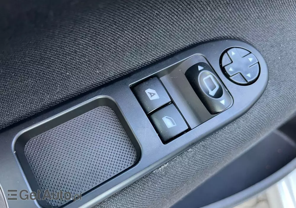 PEUGEOT 207 1.6 Trendy