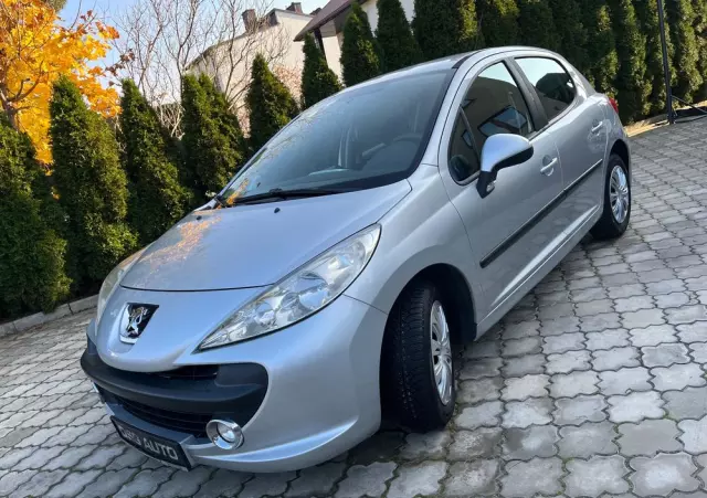 PEUGEOT 207 1.6 Trendy