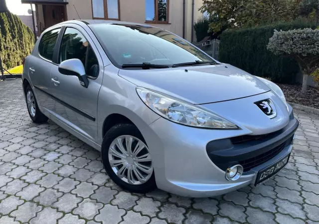 PEUGEOT 207 1.6 Trendy