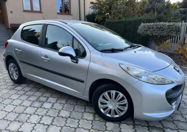 PEUGEOT 207 1.6 Trendy