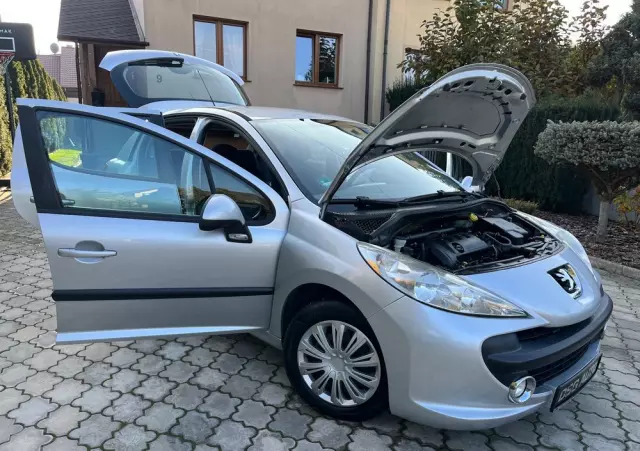 PEUGEOT 207 1.6 Trendy