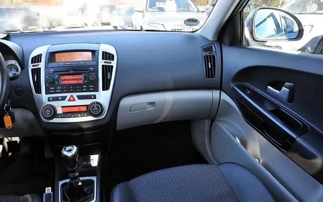 KIA Ceed 2.0 CVVT TX