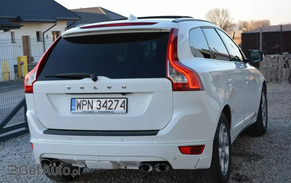 VOLVO XC 60 D4 AWD Geartronic Summum