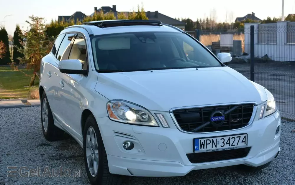 VOLVO XC 60 D4 AWD Geartronic Summum