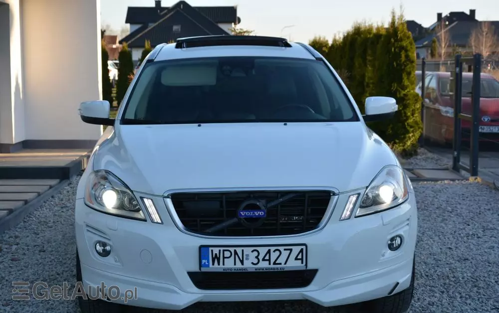 VOLVO XC 60 D4 AWD Geartronic Summum