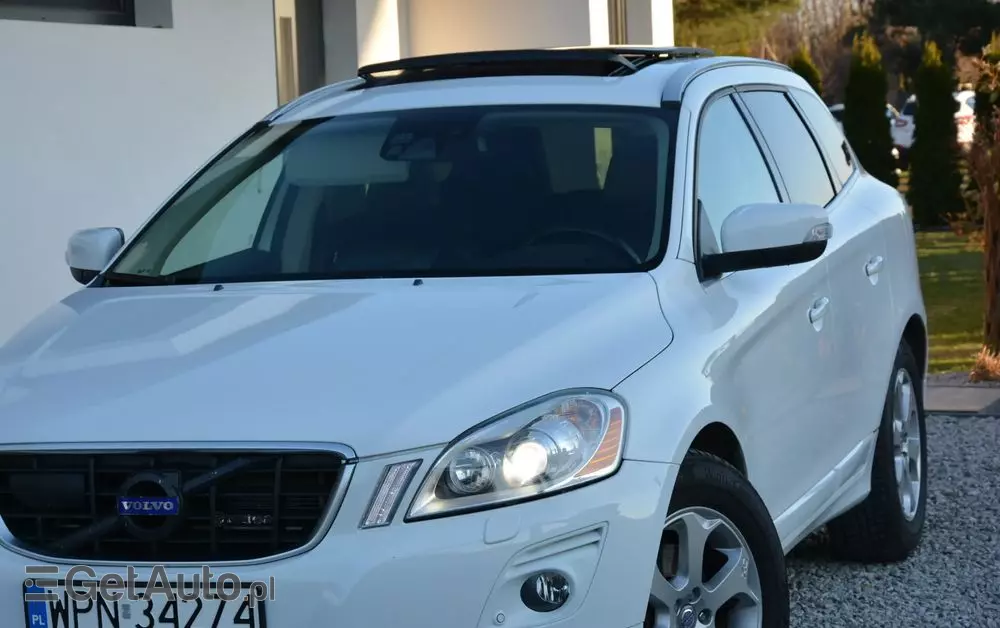 VOLVO XC 60 D4 AWD Geartronic Summum