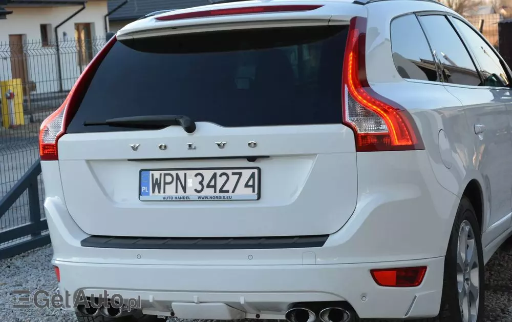 VOLVO XC 60 D4 AWD Geartronic Summum