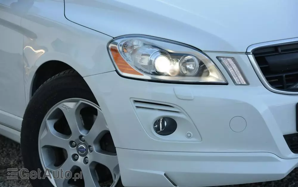 VOLVO XC 60 D4 AWD Geartronic Summum