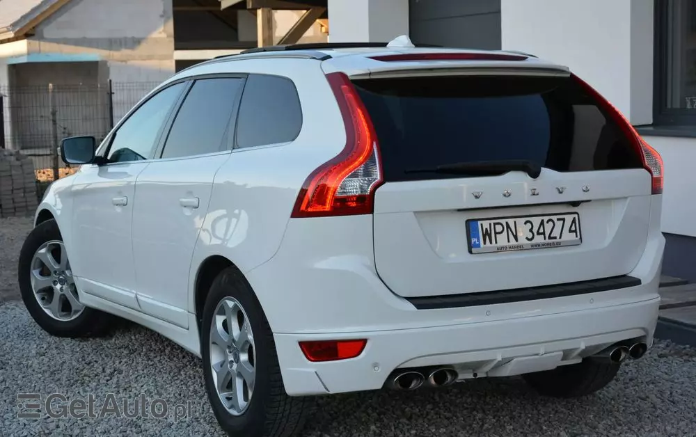 VOLVO XC 60 D4 AWD Geartronic Summum