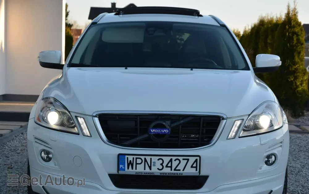 VOLVO XC 60 D4 AWD Geartronic Summum