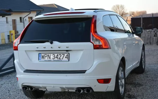 VOLVO XC 60 D4 AWD Geartronic Summum