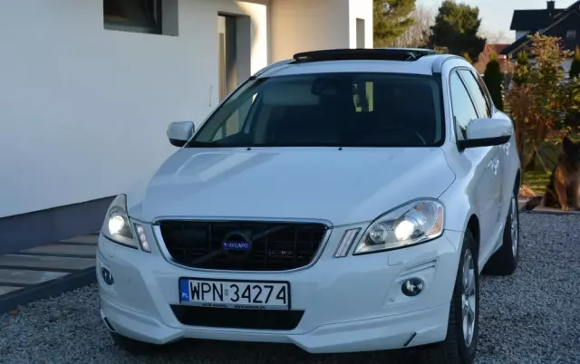 VOLVO XC 60 D4 AWD Geartronic Summum