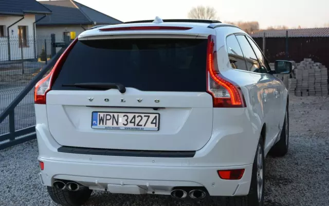 VOLVO XC 60 D4 AWD Geartronic Summum