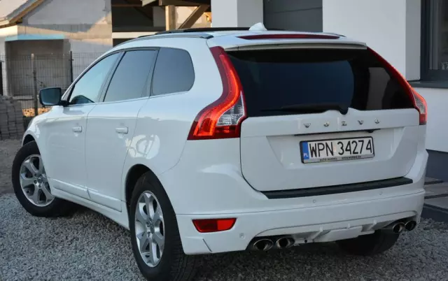VOLVO XC 60 D4 AWD Geartronic Summum