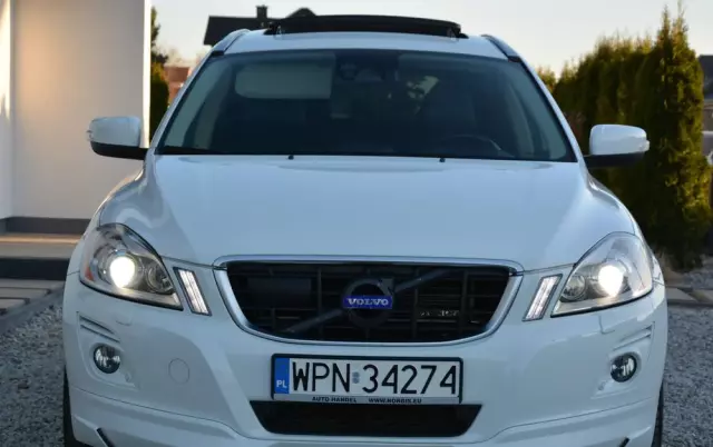 VOLVO XC 60 D4 AWD Geartronic Summum