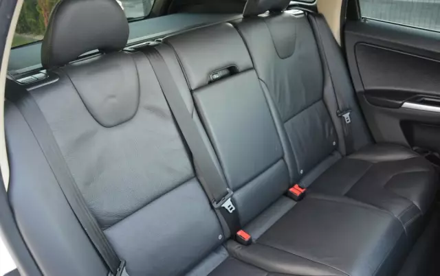 VOLVO XC 60 D4 AWD Geartronic Summum