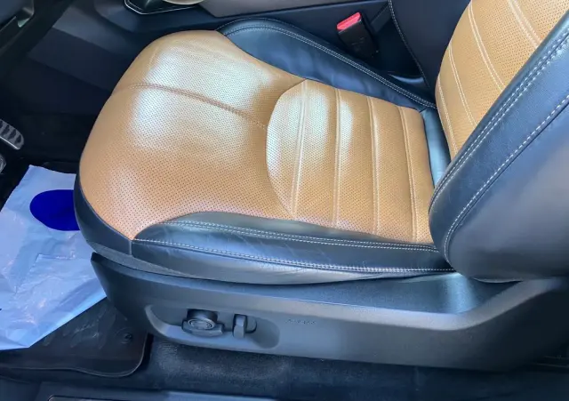 LAND ROVER Range Rover Evoque TD4 Pure