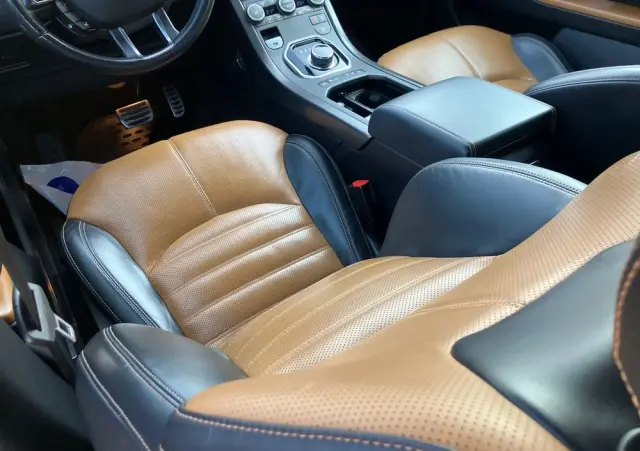 LAND ROVER Range Rover Evoque TD4 Pure