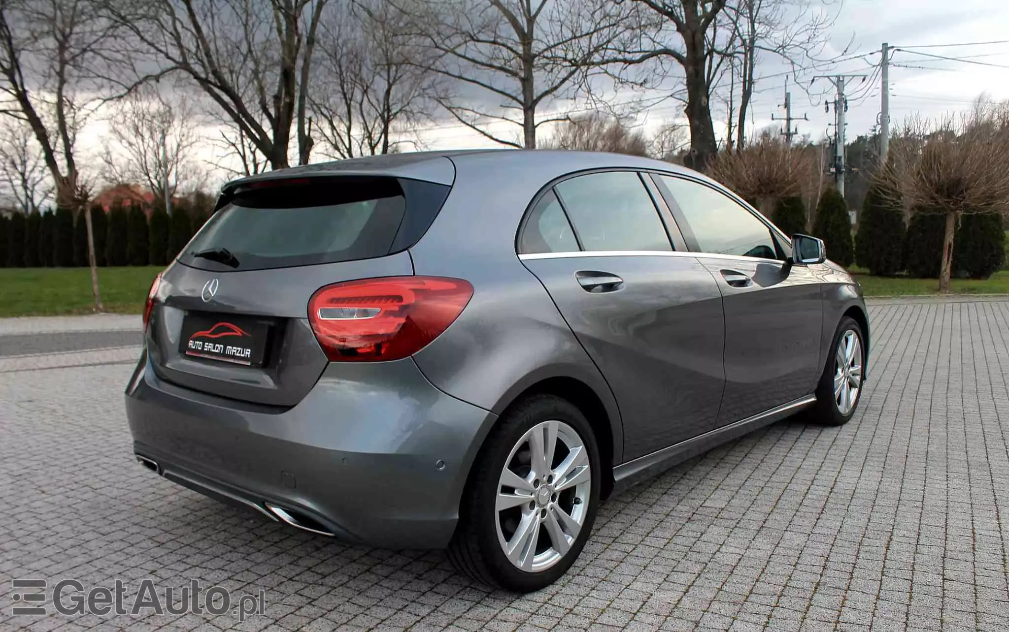 MERCEDES-BENZ Klasa A 180 (BlueEFFICIENCY) Urban