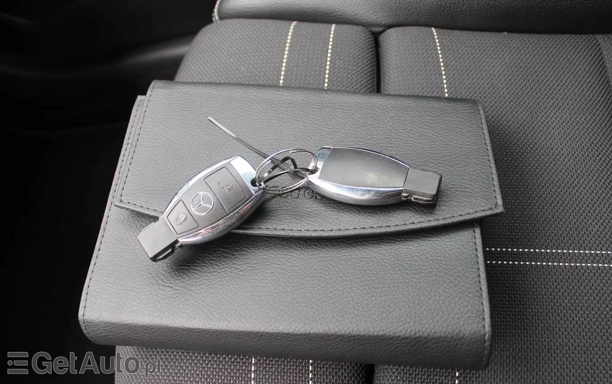 MERCEDES-BENZ Klasa A 180 (BlueEFFICIENCY) Urban