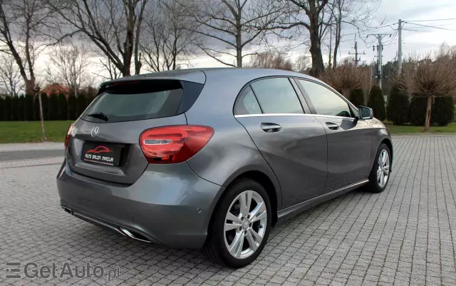 MERCEDES-BENZ Klasa A 180 (BlueEFFICIENCY) Urban
