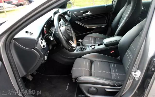 MERCEDES-BENZ Klasa A 180 (BlueEFFICIENCY) Urban