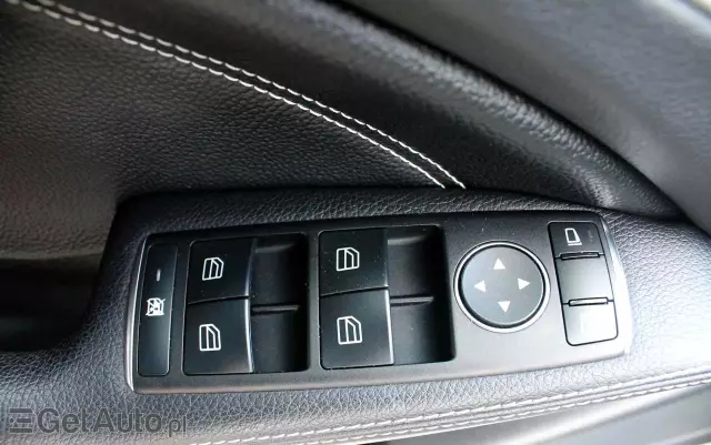 MERCEDES-BENZ Klasa A 180 (BlueEFFICIENCY) Urban