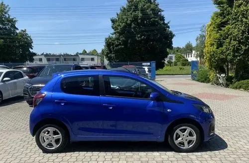 PEUGEOT 108 