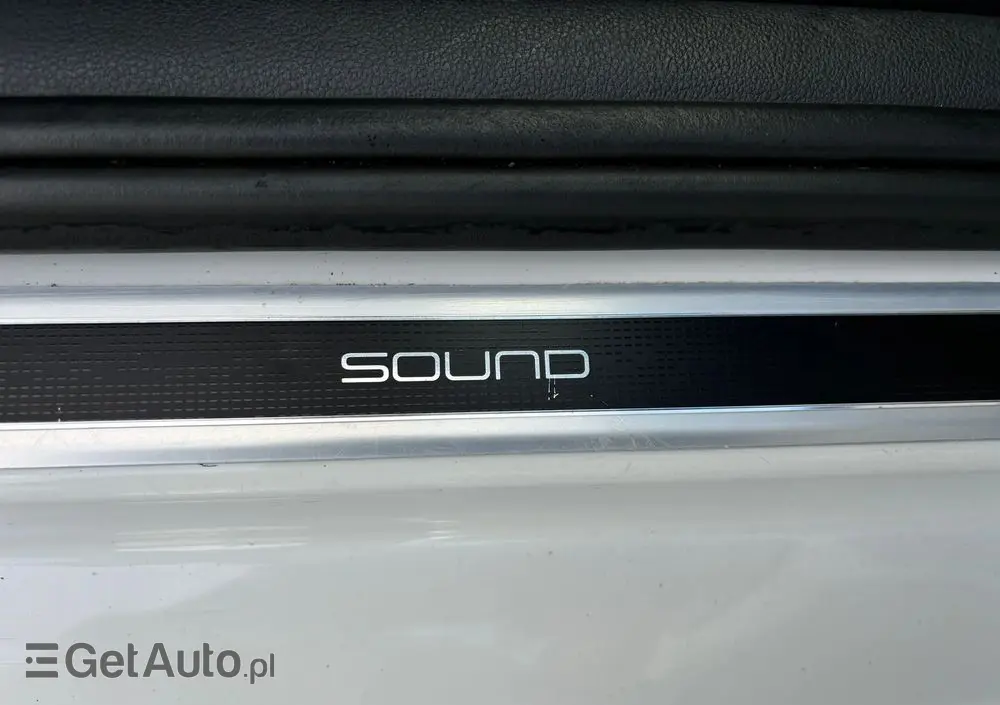 VOLKSWAGEN Up! 1.0 move